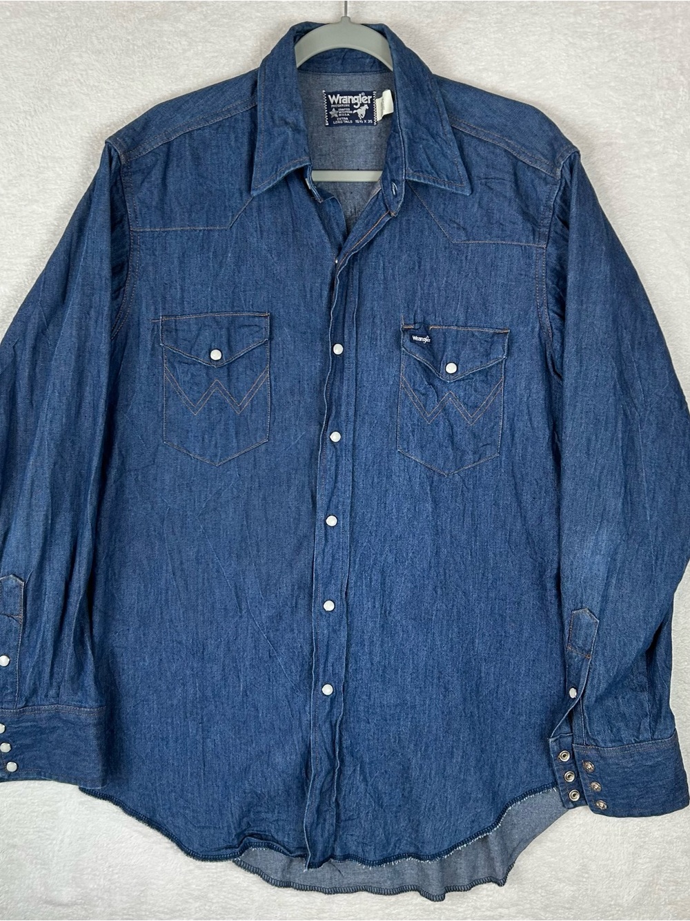 Vintage 80s wrangler blue denim pearl snap men size Large cowboy western